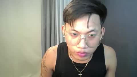 hugecockjames09 online show from 09/22/25, 06:37