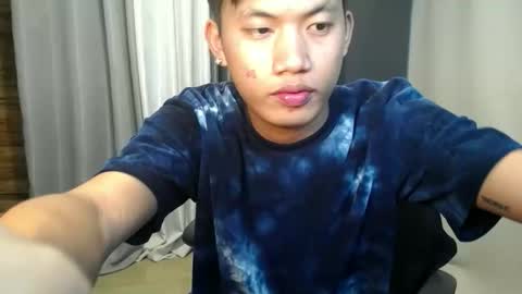 hugecockjames09 online show from 10/04/25, 10:46