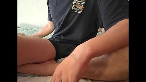 Snapshot of hugeloads6767 chatting on 12/21/25, 09:38 hugeloads6767 online show from 12/21/25, 09:38