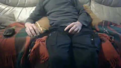 Snapshot of hugenob4u chatting on 09/17/25, 05:03 hugenob4u online show from 09/17/25, 05:03