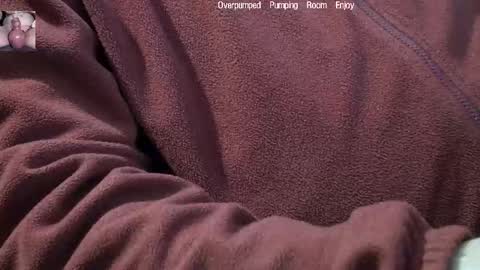 Snapshot of hugepumper chatting on 02/22/26, 08:18 Overpumped online show from 02/22/26, 08:18