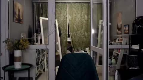 Snapshot of hugetittiesgerda chatting on 02/18/25, 07:30 Gerda online show from 02/18/25, 07:30