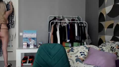 Snapshot of hugetittiesgerda chatting on 02/28/25, 12:09 Gerda online show from 02/28/25, 12:09