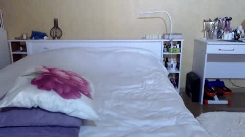 Gerda online show from 03/24/26, 10:37