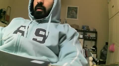 Snapshot of hugeveiny chatting on 01/17/25, 10:00 hugeveiny online show from 01/17/25, 10:00