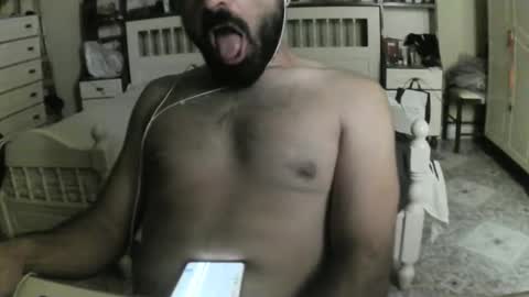 Snapshot of hugeveiny chatting on 09/09/25, 10:15 hugeveiny online show from 09/09/25, 10:15