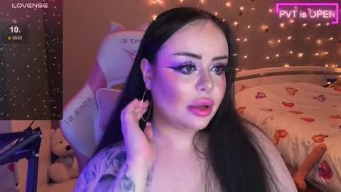 Snapshot of huggy_og chatting on 12/09/24, 09:48 Maddison online show from 12/09/24, 09:48