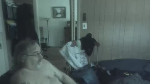 lonely huggy bear online show from 02/26/25, 03:08