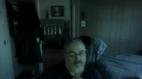 lonely huggy bear online show from 06/19/26, 11:14