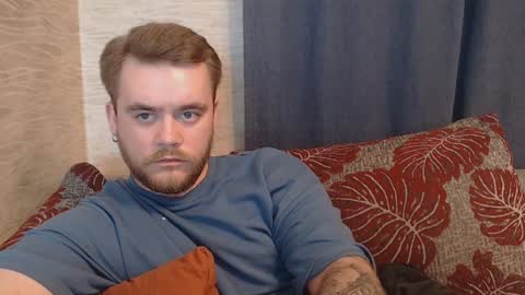 Snapshot of hugo__brad chatting on 12/15/24, 01:11 Hugo online show from 12/15/24, 01:11