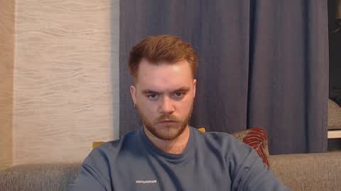 Snapshot of hugo__brad chatting on 12/23/24, 06:48 Hugo online show from 12/23/24, 06:48