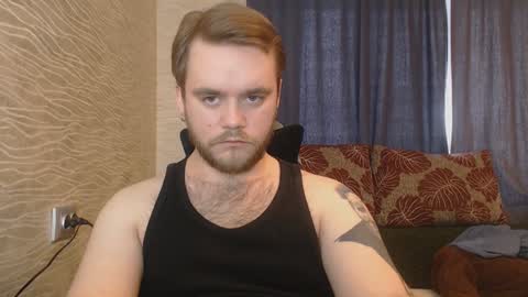 Snapshot of hugo__brad chatting on 02/08/25, 10:07 Hugo online show from 02/08/25, 10:07