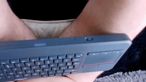 hugo_bighot online show from 12/05/24, 12:11