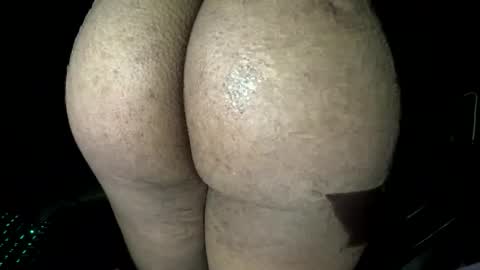 hugo_brazil online show from 11/11/25, 06:02