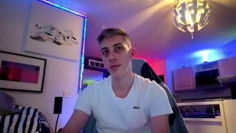 Hugo online show from 01/08/25, 11:41