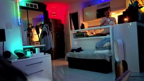 Hugo online show from 01/15/25, 08:58