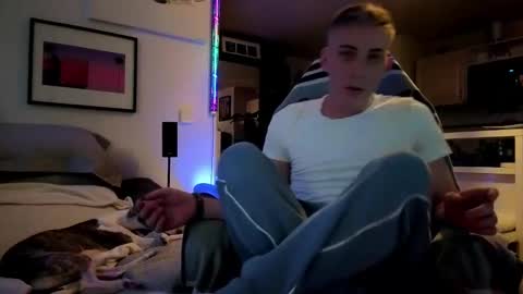 Hugo online show from 02/10/25, 11:34