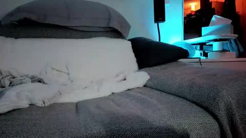 Hugo online show from 02/15/25, 08:43