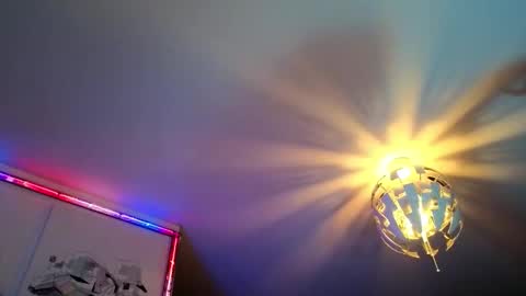 Hugo online show from 09/26/25, 09:19