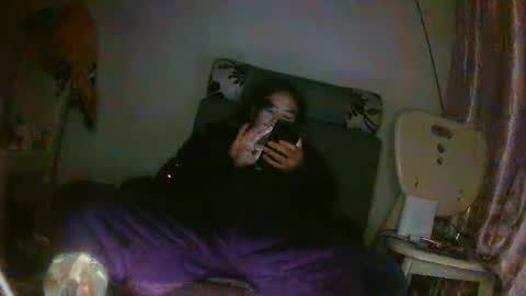 hujiajia520321431 online show from 02/02/26, 10:08