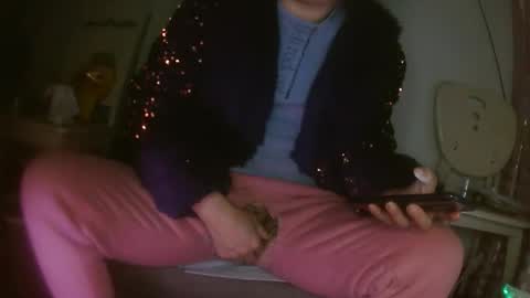 hujiajia520321431 online show from 03/14/26, 10:15