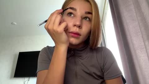 Snapshot of huldaluka chatting on 07/21/26, 07:43 Tessa online show from 07/21/26, 07:43