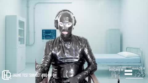 Snapshot of humandr0id chatting on 10/01/25, 05:41 Humandroid online show from 10/01/25, 05:41