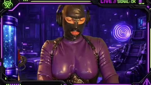 Snapshot of humandr0id chatting on 02/07/26, 09:07 Humandroid online show from 02/07/26, 09:07