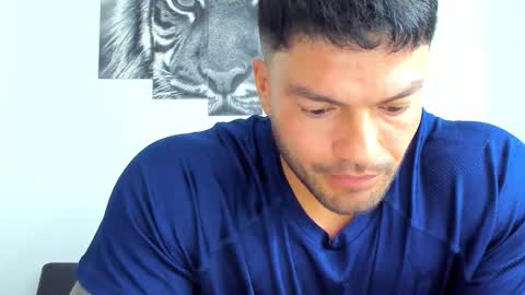 Eli online show from 12/01/25, 01:49