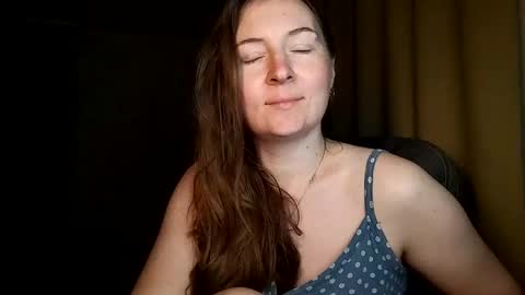 Snapshot of humpygrey chatting on 05/18/26, 06:03 HumpyGrey online show from 05/18/26, 06:03