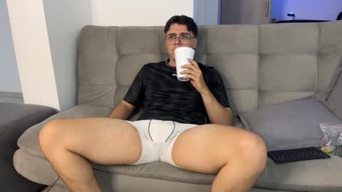 Snapshot of hun_damer chatting on 09/11/25, 02:33 hun_damer online show from 09/11/25, 02:33