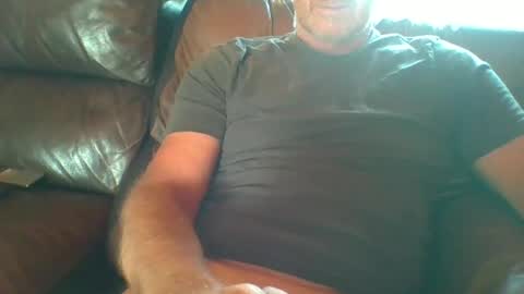 Snapshot of hung69foryou chatting on 07/16/26, 11:38 hung69foryou online show from 07/16/26, 11:38