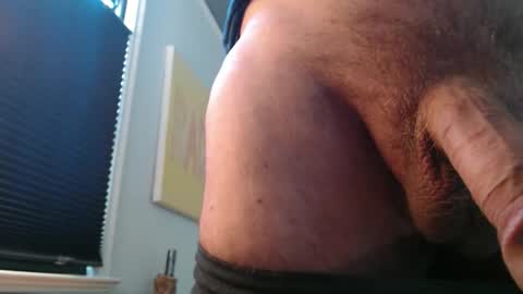Big uncut cock dripping online show from 04/18/26, 06:34