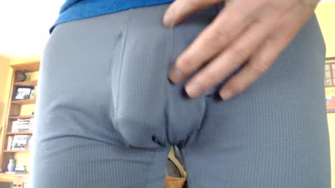 Snapshot of hung_hot_fit10 chatting on 07/12/26, 07:38 Big uncut cock dripping online show from 07/12/26, 07:38