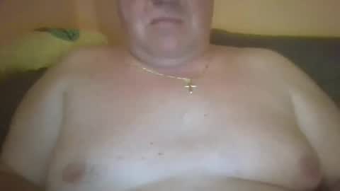 Snapshot of hungarianfatcockdady chatting on 05/25/26, 07:53 vastagfasz magyar apuci online show from 05/25/26, 07:53