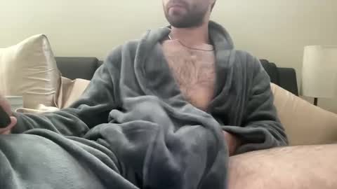 Snapshot of hunginscv chatting on 12/07/24, 10:06 hunginsocal online show from 12/07/24, 10:06