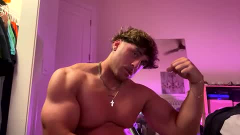 Snapshot of hungkingg22 chatting on 03/10/25, 01:34 hungkingg22 online show from 03/10/25, 01:34