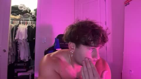 hungkingg22 online show from 04/05/26, 05:10