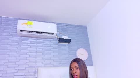 sasha online show from 10/28/25, 01:47