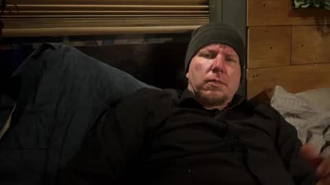 HuingsingleDad79 online show from 12/20/24, 05:04