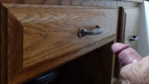 hungsofine online show from 04/19/26, 09:28