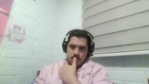 Snapshot of hungweeb chatting on 03/16/26, 03:12 Rod online show from 03/16/26, 03:12