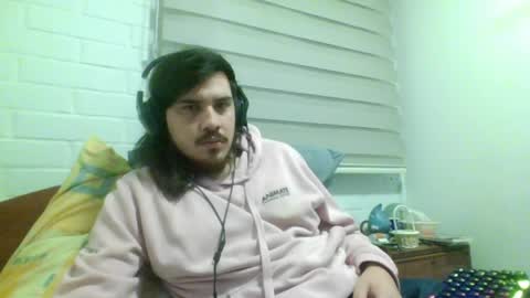 Snapshot of hungweeb chatting on 04/27/26, 02:53 Rod online show from 04/27/26, 02:53
