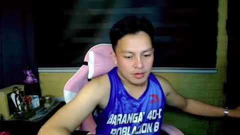 hunk_danny online show from 07/12/26, 10:17