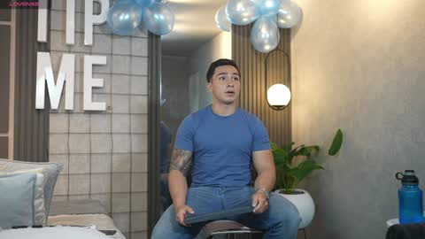 hunk_ryan online show from 01/20/25, 01:32