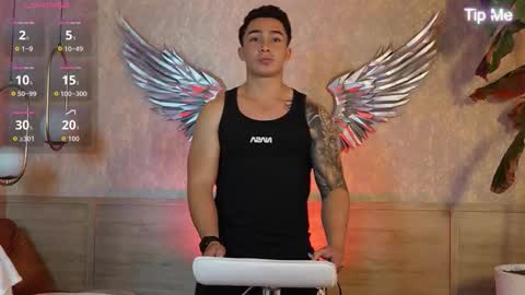 hunk_ryan online show from 10/20/25, 01:22