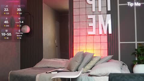 hunk_ryan online show from 12/15/25, 12:09