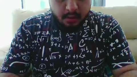 Snapshot of hunkchubby chatting on 05/25/26, 04:40 chubbyBubby online show from 05/25/26, 04:40