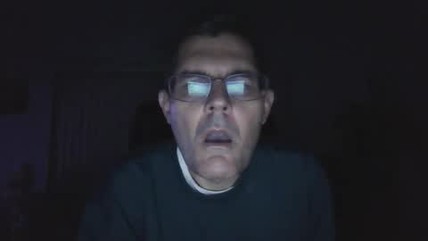 hunkmasclefad458 online show from 01/17/25, 04:49