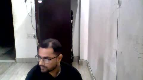 hunkster102 online show from 03/08/26, 07:45